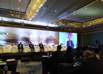الفريق أسامة ربيع يستقبل وفد سفراء الدول الأعضاء بالمنظمة البحرية الدولية IMO