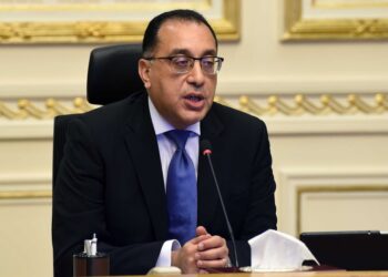 رئيس الوزراء يشهد إفتتاح مضمار الدراجات بمدينة الخارجة