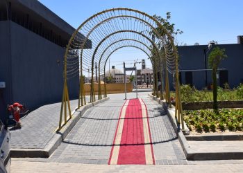 وزير الإسكان يستعرض الموقف التنفيذي للمشروعات التي تم وجارٍ تنفيذها بالقطاعات المختلفة بمدينة الشيخ زايد خلال عام 2021