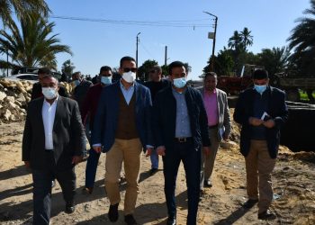 محافظ الفيوم يتفقد مشروعات حياة كريمة بمركز إطسا