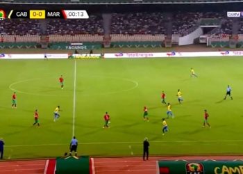 تصاعد فرص تأهل جزر القمر بعد نهاية الشوط الأول بالتقدم على غانا بهدف لدور ال ١٦