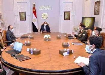 الرئيس  السيسي يتابع الموقف التنفيذي لعدد من مشروعات الهيئة الهندسية على مستوى الجمهورية