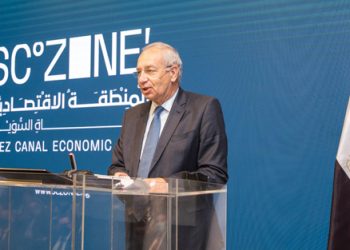 رئيس اقتصادية قناة السويس يستعرض المناطق الصناعية والمقومات الاستثمارية للمنطقة