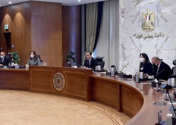وزيرة التخطيط تستعرض مؤشرات الأداء الاقتصادي خلال الربع الثاني للعام المالي 2021/2022