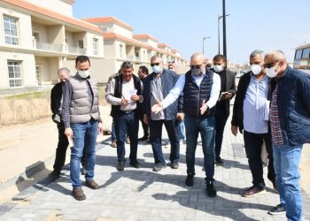 وزير الإسكان يتفقد المشروعات السكنية المتنوعة بمدينة المنصورة الجديدة للوقوف على سير العمل ومتابعة الموقف التنفيذى