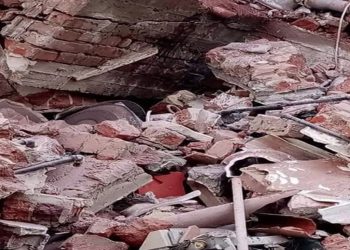 مصرع شخص في حادث انهيار عقار قديم بحي وسط بالإسكندرية