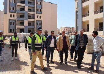 الجزار: جولات مكثفة لمسئولي الأجهزة لدفع العمل بمواقع المشروعات..ومتابعة جودة التنفيذ