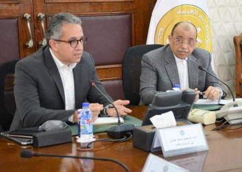 وزيرا التنمية المحلية والسياحة والآثار ومحافظ الأقصر يتابعون مستجدات تطوير وإعادة إحياء مدينة إسنا التاريخية