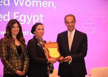 فؤاد: أول تجربة رائدة لإعادة استخدام المخلفات الزراعية والحيوانية كانت لسيدة مصرية وهى اساس فكرة وحدات “البيوجاز”