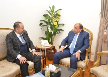وزير التنمية المحلية يبحث مع مؤسسة “أجيال مصر” لتنمية الشباب والنشء التعاون في تنفيذ مشروع ” قيم وحياة ” بقرى ” حياة كريمة “