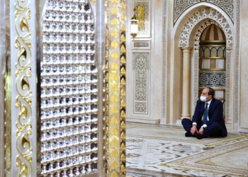 صور افتتاح الرئيس السيسي مسجد “سيدنا الحسين”