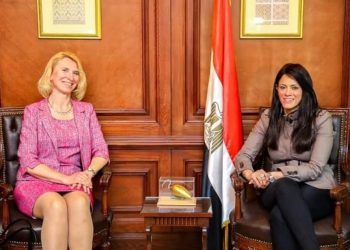 “المشاط” تلتقي كبيرة الاقتصاديين بالبنك الأوروبي لإعادة الإعمار لبحث التعاون المشترك
