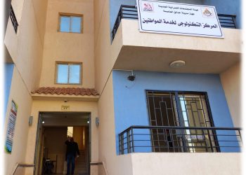 وزير الإسكان يتابع الموقف التنفيذي لمشروعات مدينة حدائق العاصمة