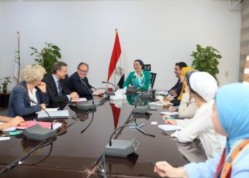 وزيرة البيئة تؤكد دور شركاء التنمية في دعم تنفيذ مشروعات الاستراتيجية الوطنية لتغير المناخ ٢٠٥٠