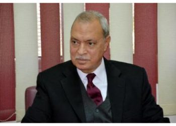 بدءاً من اليوم السبت ..محافظ القليوبية يعلن المواعيد الصيفية لتشغيل المحال العامة