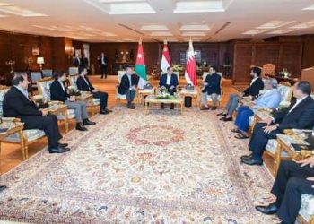 “السيسي” يعقد قمة ثلاثية في شرم الشيخ مع ملك البحرين والملك عبدالله الثاني بن الحسين ملك الأردن