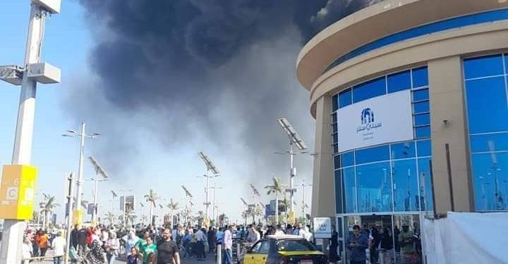 عاجل حريق هائل بكارفور اسكندرية