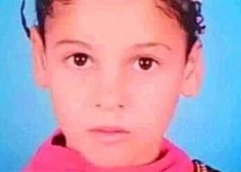 وزير التعليم يقدم العزاء  لأسرة الطالبة “بسملة”التي توفيت نتيجة ضرب مدرسها