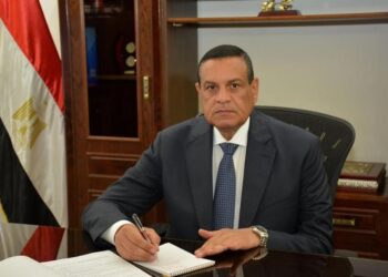 وزير التنمية المحلية: حجم مبيعات  معرض تراثنا تزيد على 12مليون جنيها … وإقبال  على المنتجات  التراثية والحرفية