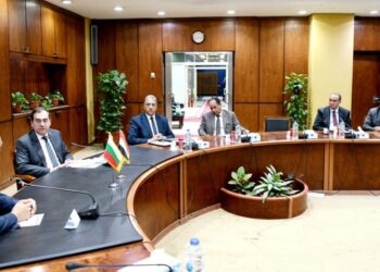 وزير البترول يستقبل وزير الطاقة البلغاري لبحث فرص التعاون في مجالات الغاز والطاقة