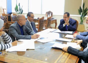 التنظيم والإدارة: تفعيل الانتقال الجزئي لموظفي الجهاز إلى المقر الجديد في العاصمة الإدارية