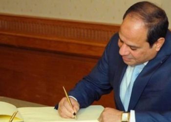 الرئيس السيسي يوقع تعديل قانون تعويضات عقود المقاولات والتوريدات