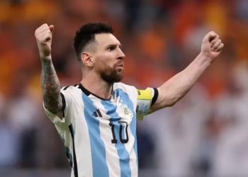 «وطني» تصطحب القراء مع «الليو» في رحلة عبر الزمن