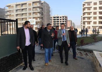 مساعد وزير الإسكان للشئون الفنية يتفقد الموقف التنفيذي لوحدات المبادرة الرئاسية “سكن كل المصريين” بمدينة 6 أكتوبر