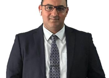 خبير: شهادات 25% تشجع التخلي عن الدولار .. وضربة موجعة للسوق السوداء