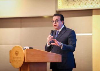 بشعار «الاستثمار في الرعاية الصحية من أجل مستقبل مستدام»…وزير الصحة يُشارك بالمؤتمر السنوي لتطوير الرعاية الصحية