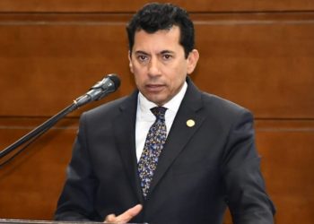 وزير الشباب والرياضة يلتقي الكيان الشبابي “طاقة شباب”