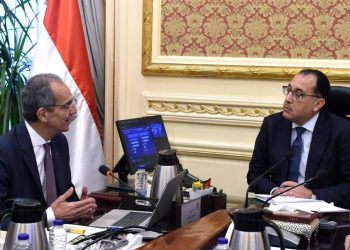 “مدبولي”: مشروعات الاتصالات وتكنولوجيا المعلومات ركيزة رئيسية في تقدم العديد من القطاعات وضمانة أساسية لمواكبة التطور نحو المستقبل
