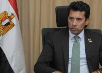 وزير الرياضة يشارك في الاجتماع العربي للقيادات الشابة بالإمارات