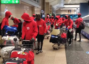 وصول منتخبي السنغال و جامبيا استعدادا لأمم أفريقيا للشباب