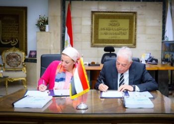 وزيرة البيئة ومحافظ جنوب سيناء يوقعان وثيقة خطة الأنشطة البحرية بمحمية رأس محمد ومدينة شرم الشيخ