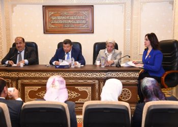 وزيرة البيئة: سوق تداول شهادات الكربون يعد أحد آليات التمويل المبتكرة للتصدي للآثار السلبية للتغيرات المناخية