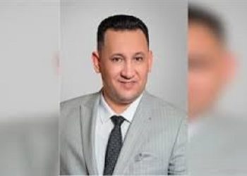 اقتصادي يكشف أسباب ارتفاع سعر الذهب.. وهل سيواصل الارتفاع؟
