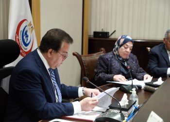 وزير الصحة يترأس إجتماع الجمعية العامة للشركة العربية للصناعات الدوائية والمستلزمات الطبية “أكديما”