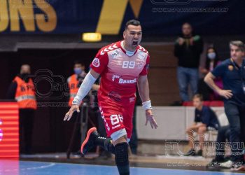 نجم يد الزمالك السابق يعلن رحيله عن فريقه الأوروبي