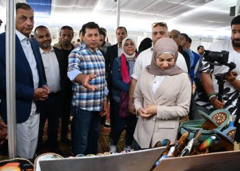 وزيرا الرياضة والتربية والتعليم ومستشار الرئيس للمناطق النائية والحدودية ومحافظ مطروح يتفتتحون عدد من الأنشطة والبرامج والإنشاءات