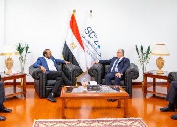استعداداً للجولة الآسيوية الثالثة .. رئيس اقتصادية قناة السويس يلتقي المدير التنفيذي لمجموعة أداني الهندية لبحث التعاون في قطاع الموانئ والطاقة