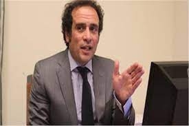 عمرو حمزاوى ينعى جورج إسحاق: رنة تليفونه كانت أغنية “يادنيا يا غرامي” و دنيته كانت مصر وناسها