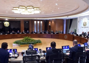 “مدبولي”: هدفنا تذليل أية عقبات تواجه المستثمرين لتحسين مناخ الاستثمار وجذب المزيد من الاستثمارات