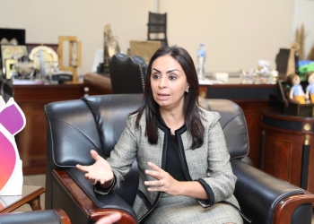 مايا مرسي تناقش ملف تمكين المرأة اقتصاديا بالصعيد مع رئيس هيئة تنمية الصعيد