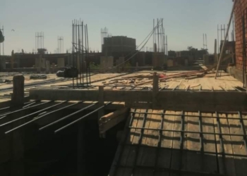 وقف تنفيذ محاولة تعدٍّ بالبناء بدون ترخيص بمركز ومدينة الإسماعيلية