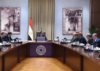 رئيس الوزراء يستعرض رؤى ومقترحات غرفة الصناعات المعدنية بشأن تعميق الصناعة وزيادة معدلات الإنتاج والتصدير