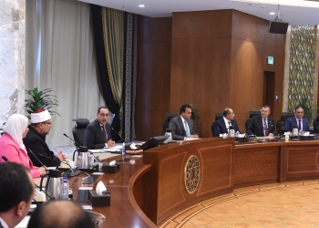 رئيس الوزراء يستعرض الاستعدادات اللازمة لموسم الحج المقبل