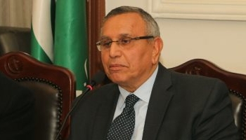 “وفد” الفيوم يستعد لخوض الانتخابات الرئاسية رغم الاعتراضات الداخلية على مرشحه