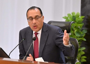 رئيس الوزراء : تم التوافق على الدخول تدريجيًا لعدد آخر من السلع والمنتجات الحيوية التي تمس حياة المواطن