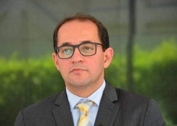 وزير المالية.. بعد خفض تصنيف ستاندرد آند بورز على المدى الطويل مع نظرة مستقرة وتثبيت تصنيف الأجل القصير: